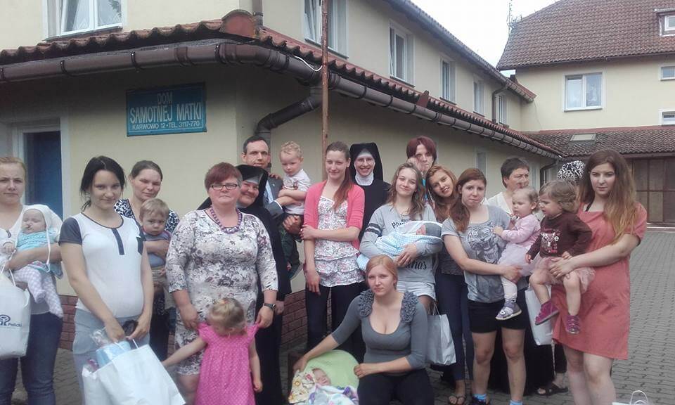 Z wizytą w Domu dla Matek w Karwowie