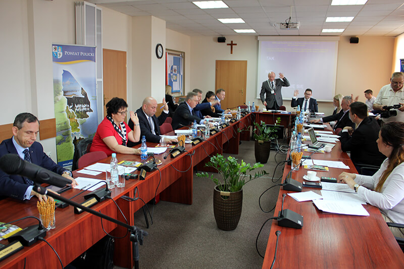 XXVIII sesja Rady Powiatu w Policach