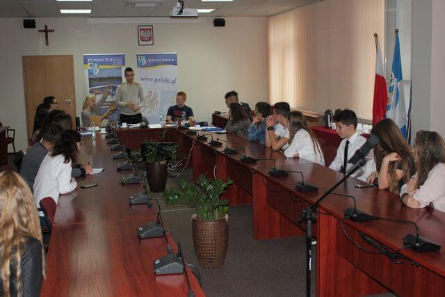 Spotkanie Młodzieżowej Rady Regionu