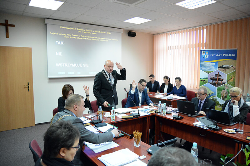 XXXVII sesja Rady Powiatu w Policach