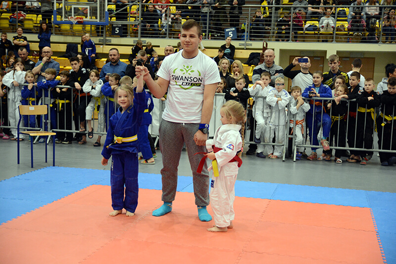 600 zawodników w IV Turnieju Swanson Cup