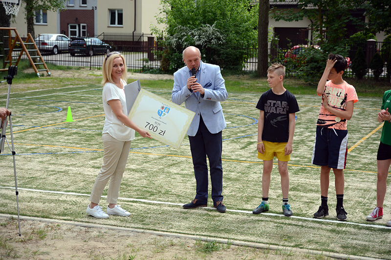 Otwarcie boiska w Domu Dziecka w Policach