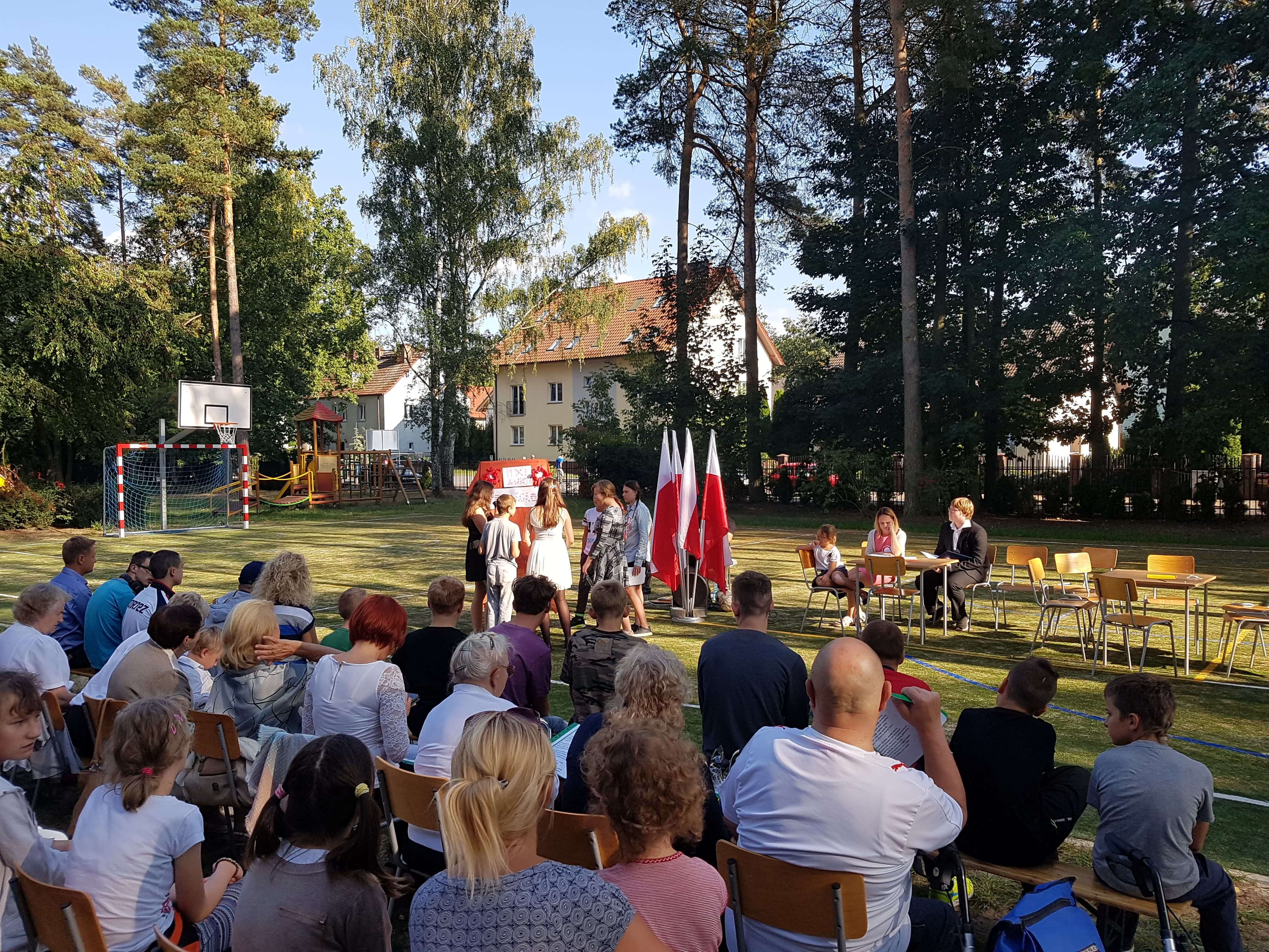 Piknik pod   nazwą   "Łączymy pokolenia"