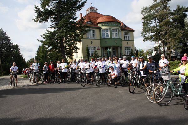 Rowerowy rajd z okazji stulecia odzyskania przez Polskę Niepodległości