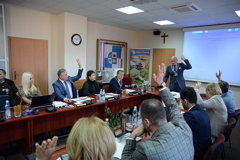 II sesja Rady Powiatu w Policach