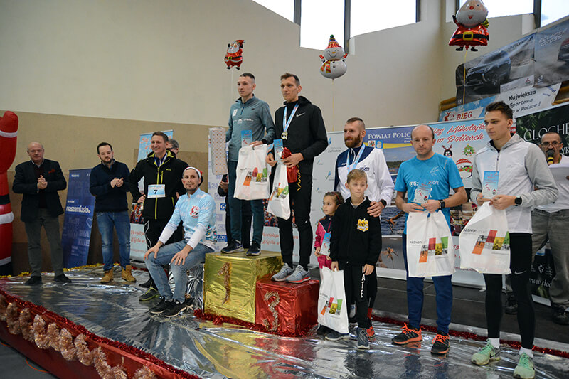 VI Bieg Mikołajkowy z doskonałą frekwencją