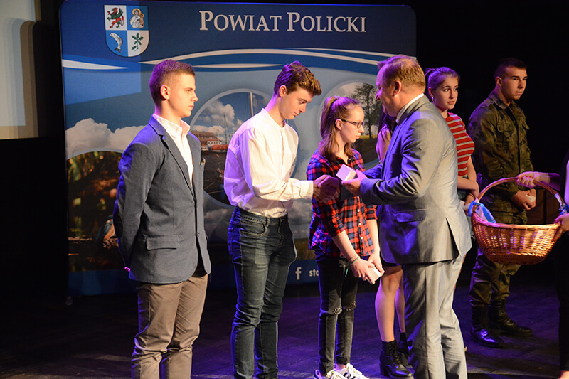 Nagrodziliśmy uczniów podczas IV Powiatowej Gali Laureatów