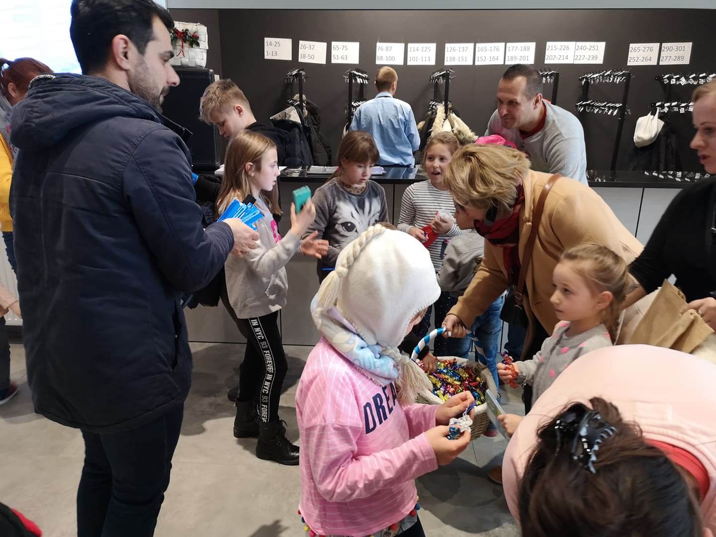 Działania edukacyjne w ramach akcji "Na drodze Wybierz Życie" w gminie Kołbaskowo