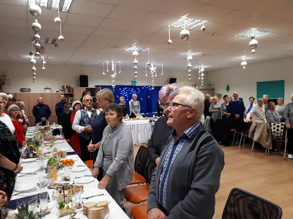 Spotkanie Opłatkowe Seniorów w świetlicy w Stobnie