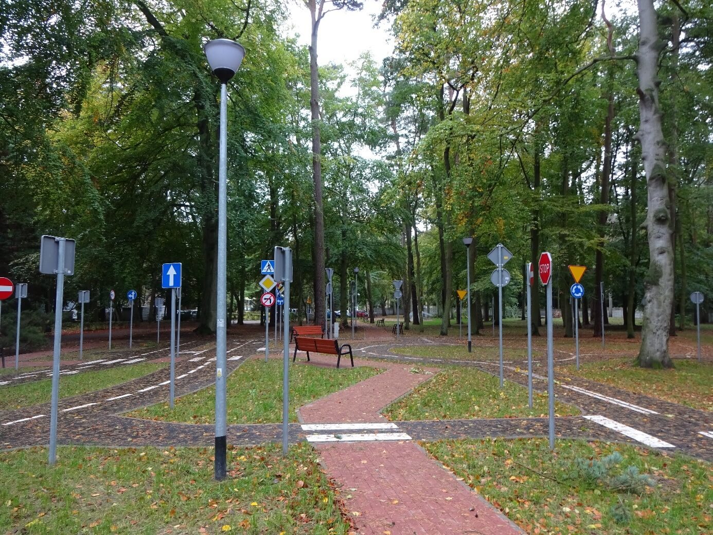 Powstało miasteczko ruchu drogowego w SOSW nr 1 w Policach