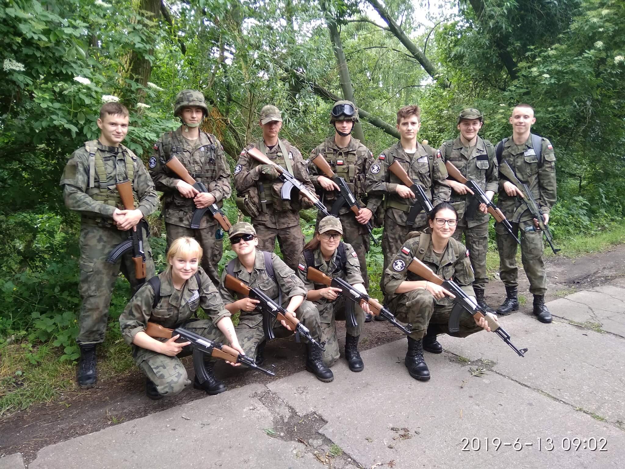 Utworzenie Oddziału Przygotowania Wojskowego w Zespole Szkół im. I. Łukasiewicza w Policach