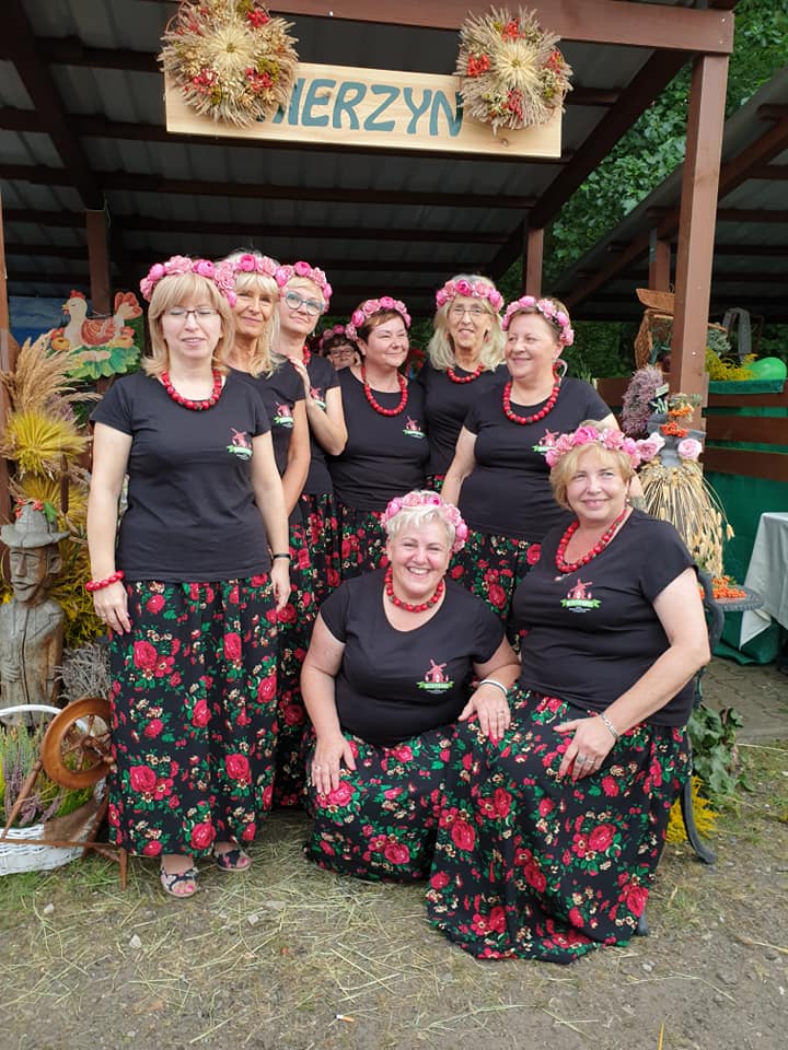 "Mierzynianki"  w finale konkursu o Nagrodę Małżonki Prezydenta RP