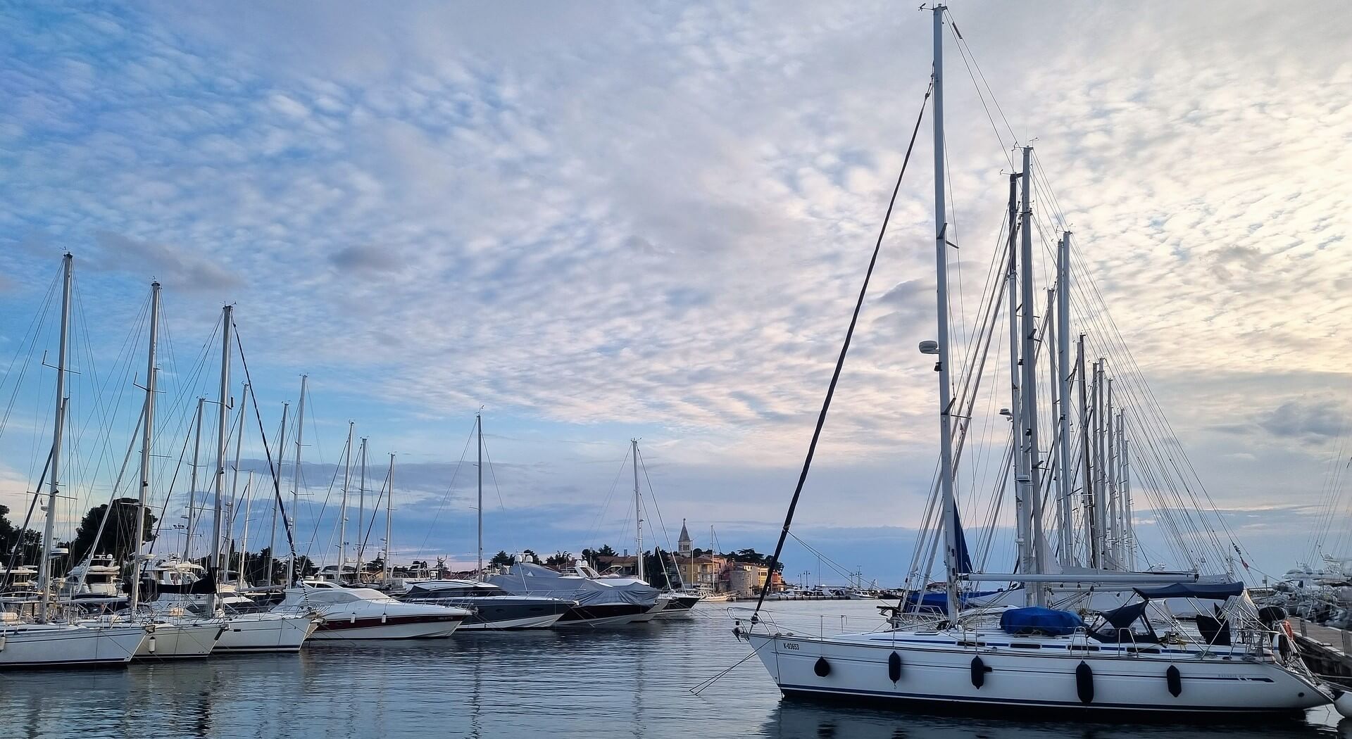 Uwaga na terminy wymiany dokumentów rejestracyjnych jachtów i innych jednostek pływających