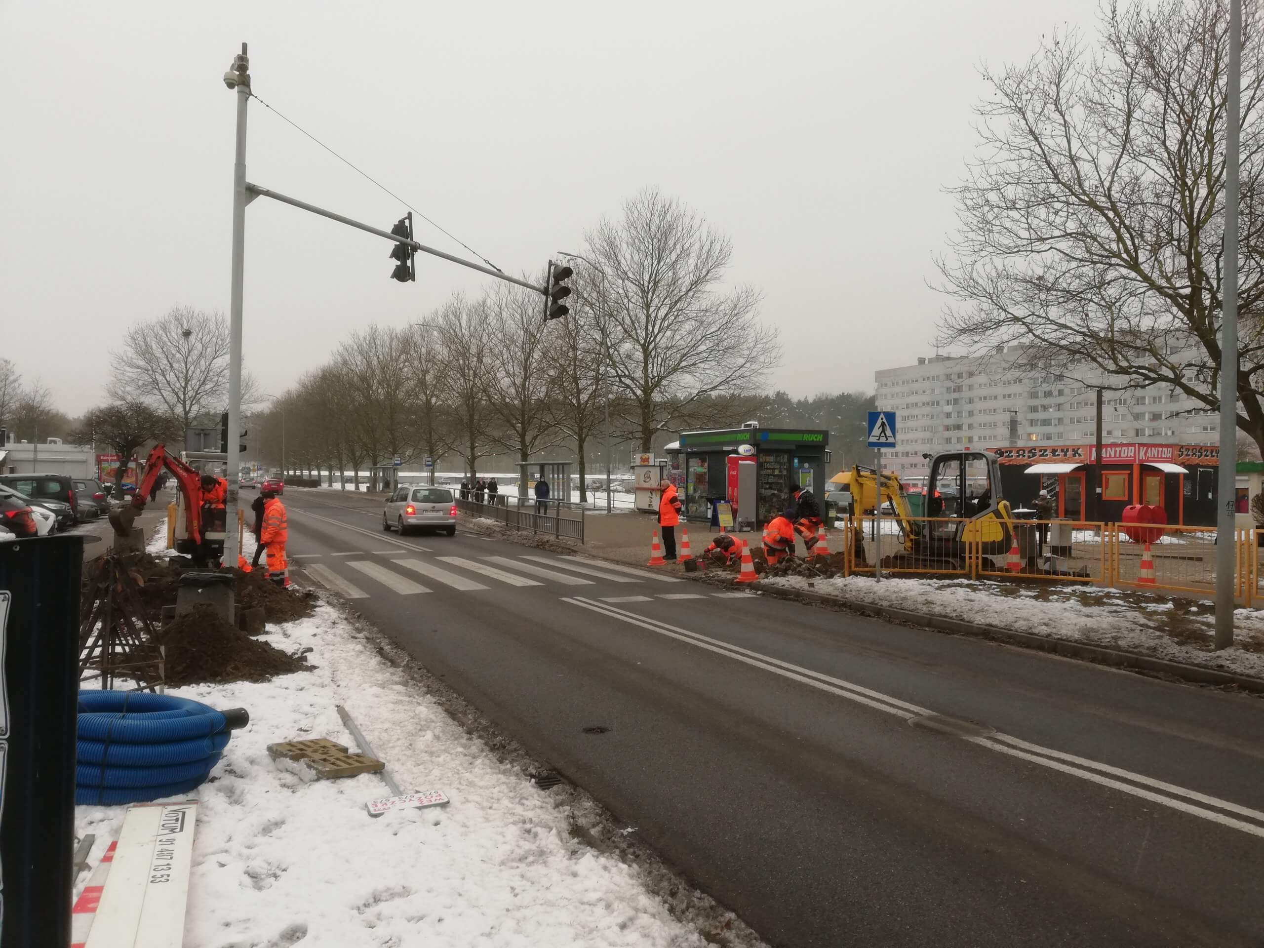 Wymiana sygnalizacji świetlnej na ul. Wyszyńskiego w Policach