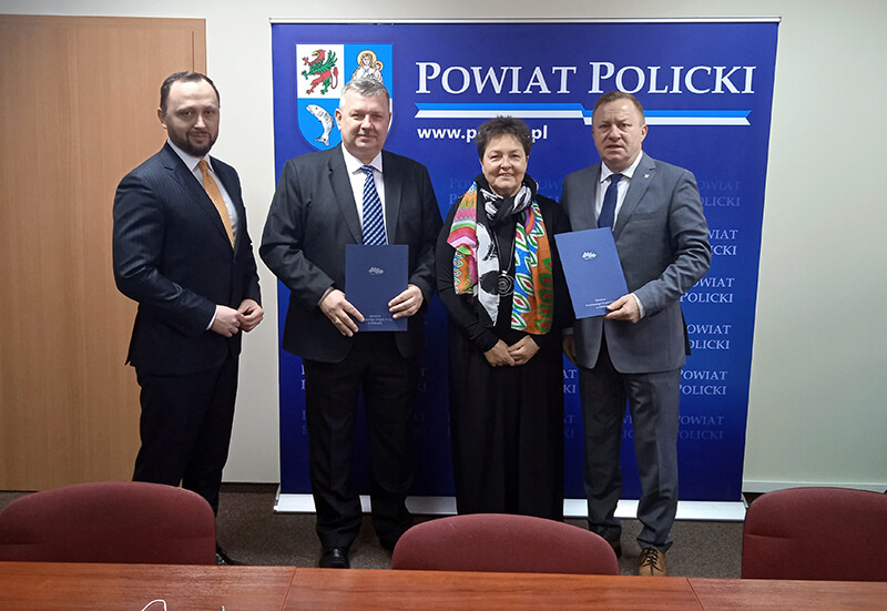 Podpisanie umów z    samorządami gminnymi dotyczących robót publicznych