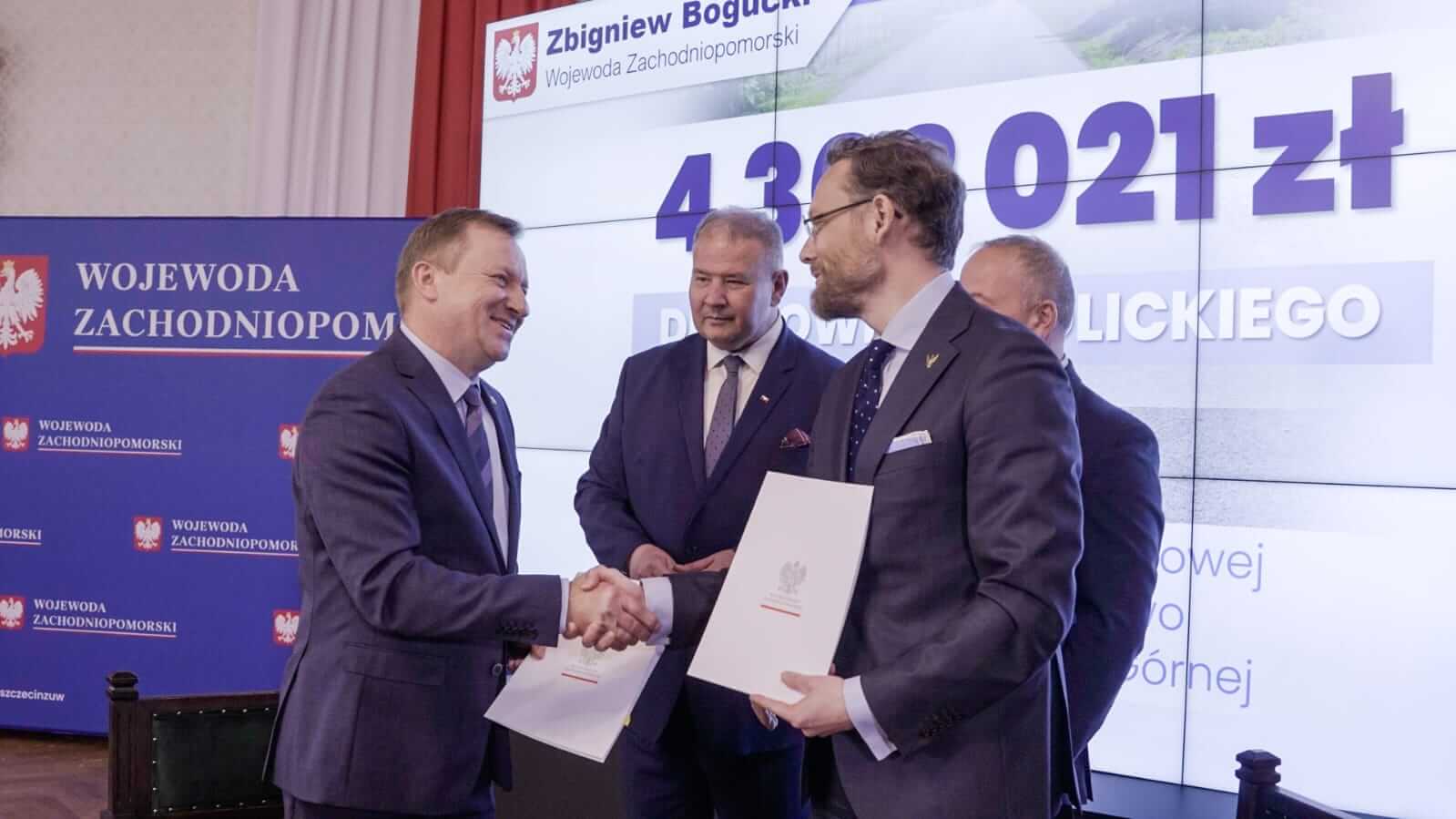 Dofinansowanie na rozbudowę drogi powiatowej Nr 3916Z na odcinku Bezrzecze - Wołczkowo w ciągu ul. Koralowej i Górnej