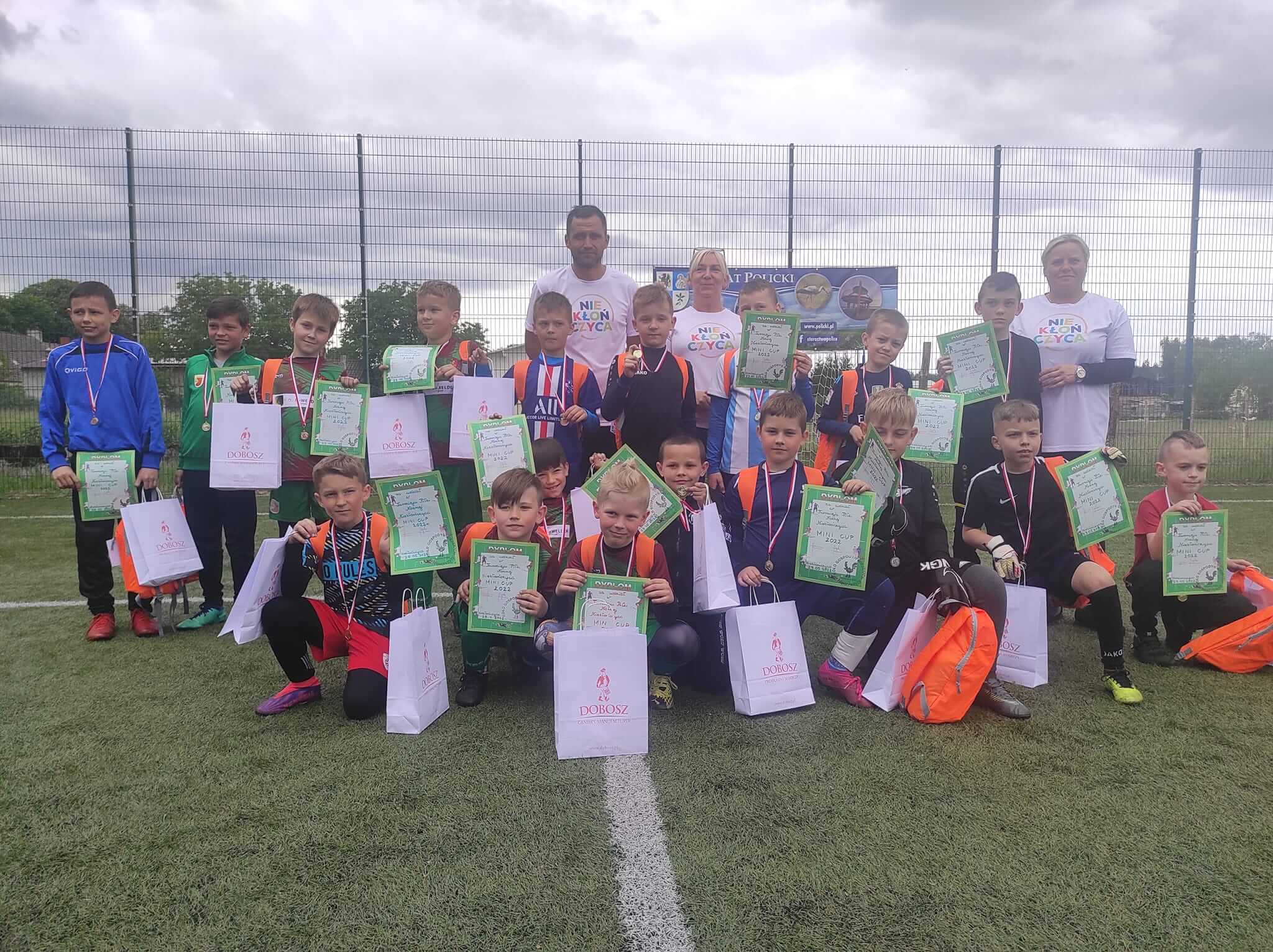 Rozegrano Turniej Piłki Nożnej Mini Cup 2022 w Niekłończycy