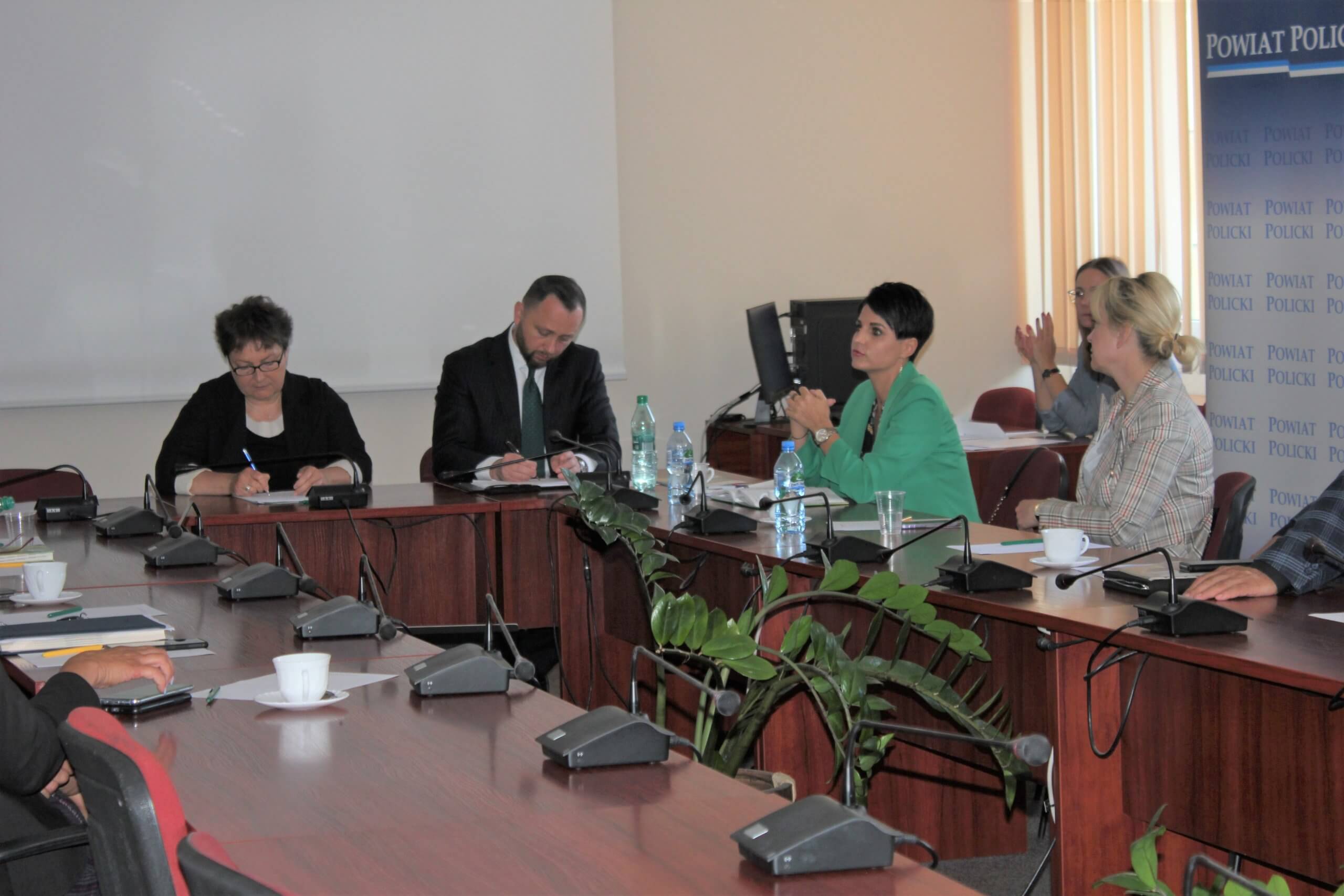 VII posiedzenie Powiatowej Rady Rynku Pracy w Policach