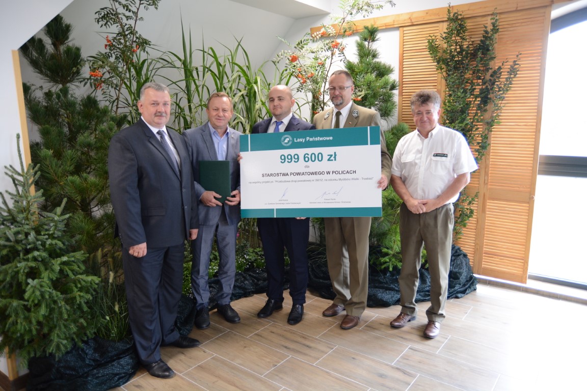 Podpisano umowę na dofinansowanie drogi powiatowej nr 3901Z Myślibórz Wielki – Trzebież