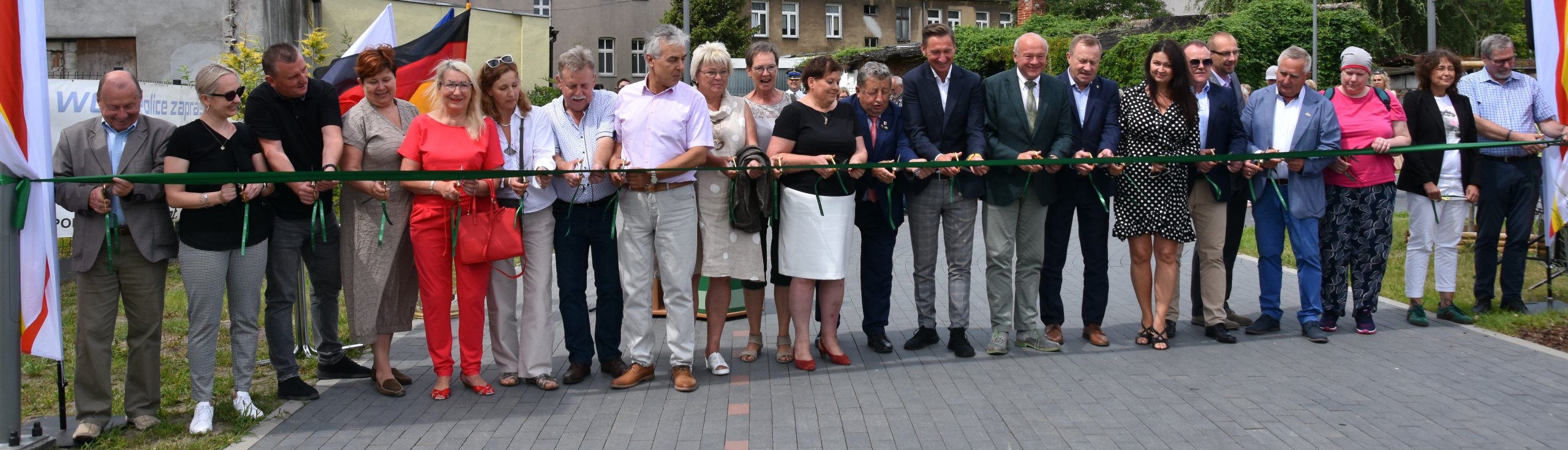 Uroczyste otwarcie przestrzeni rekreacyjnej na Łarpią w Policach