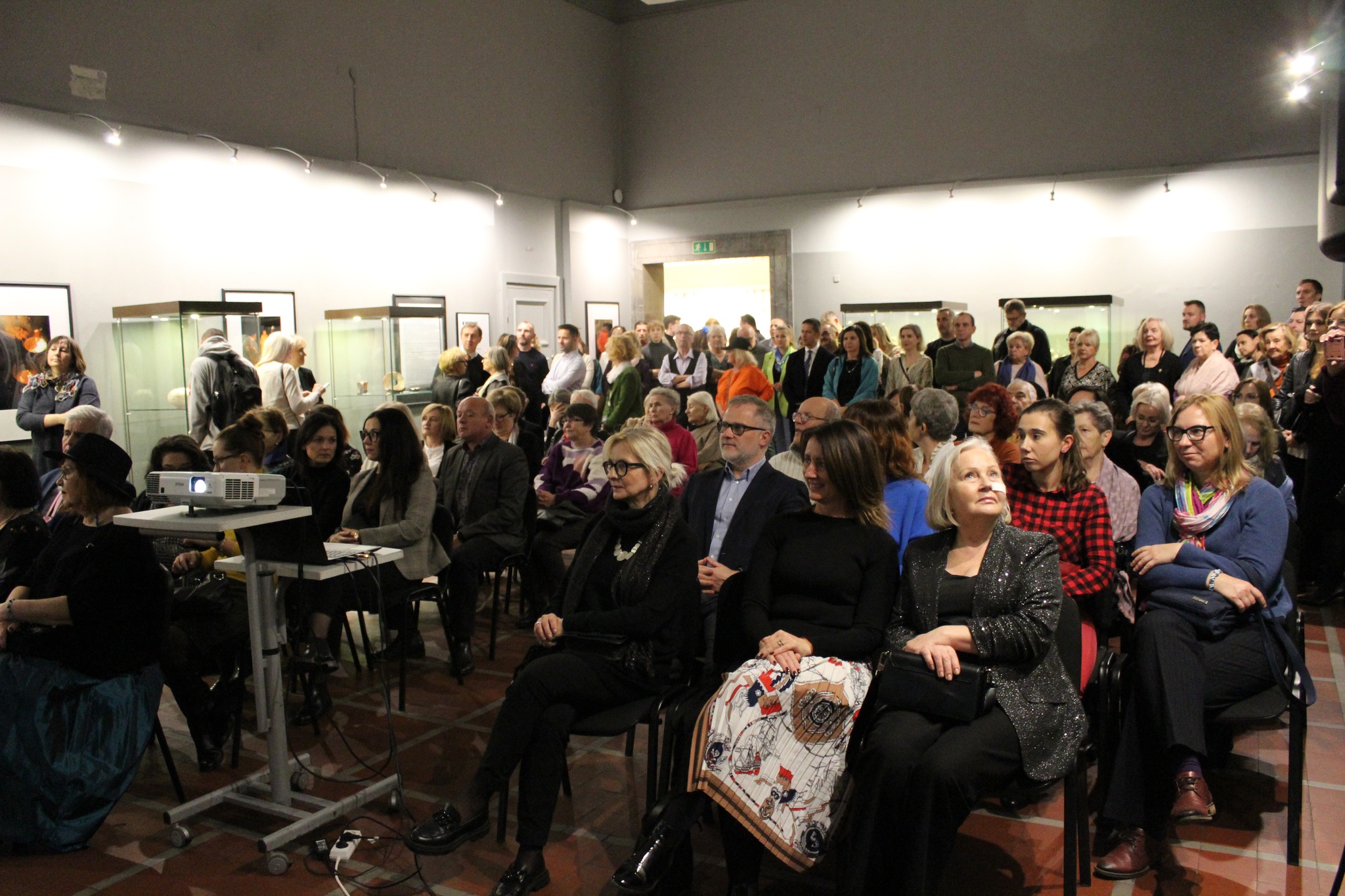 Wystawa "Od nowa" grupy "Rezerwat Formy" z TOEE w Zalesiu