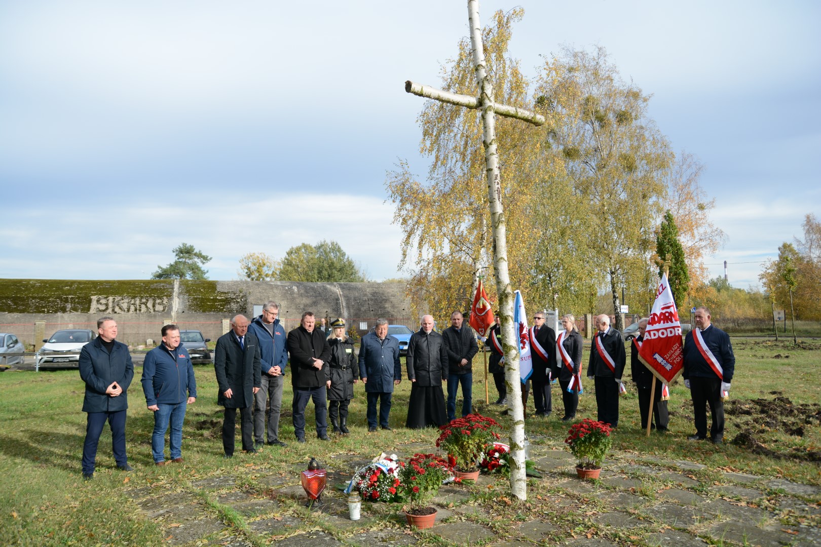 Pamięć ofiar Hydrierwerke Politz i modlitwa pod brzozowym krzyżem