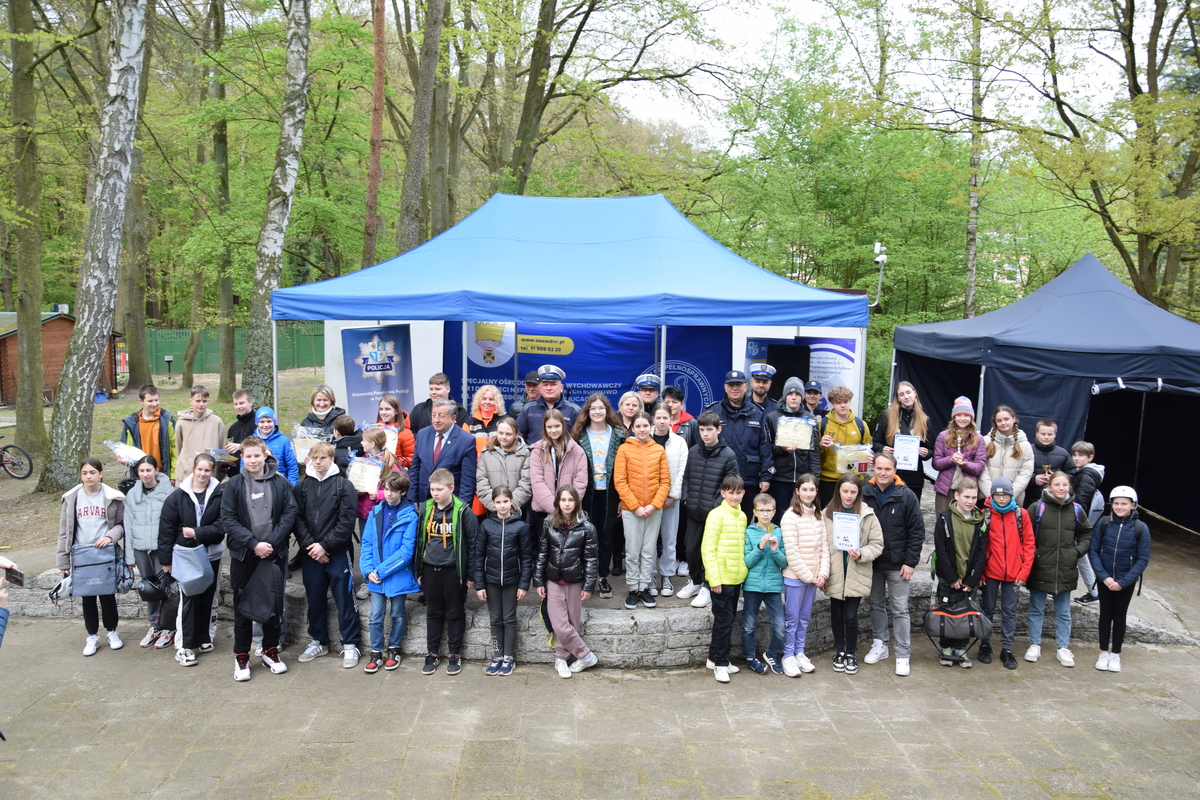 Powiatowy Turniej Wiedzy o Bezpieczeństwie w Ruchu Drogowym