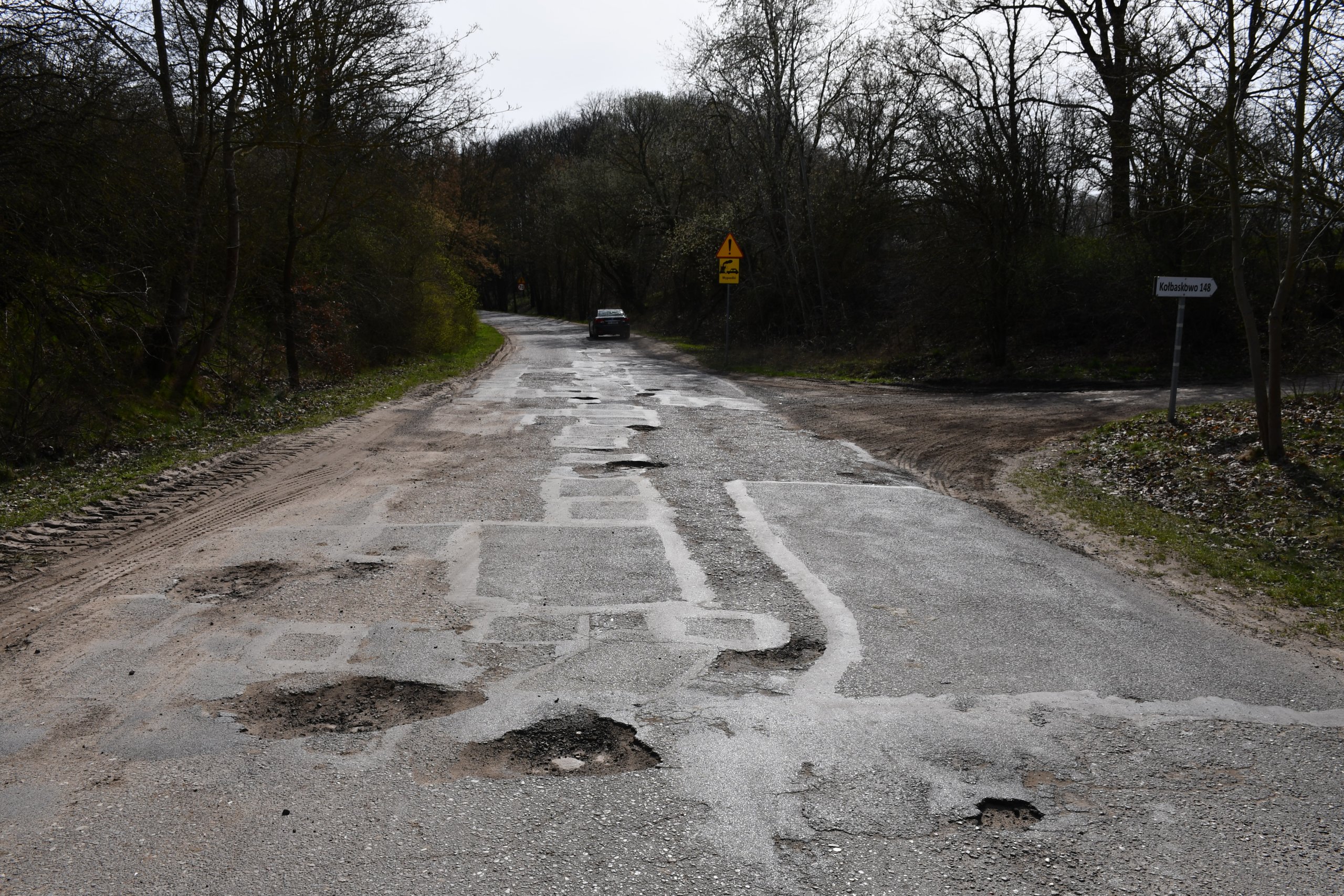 Rozpoczyna się remont drogi powiatowej na odcinku Kołbaskowo-Będargowo