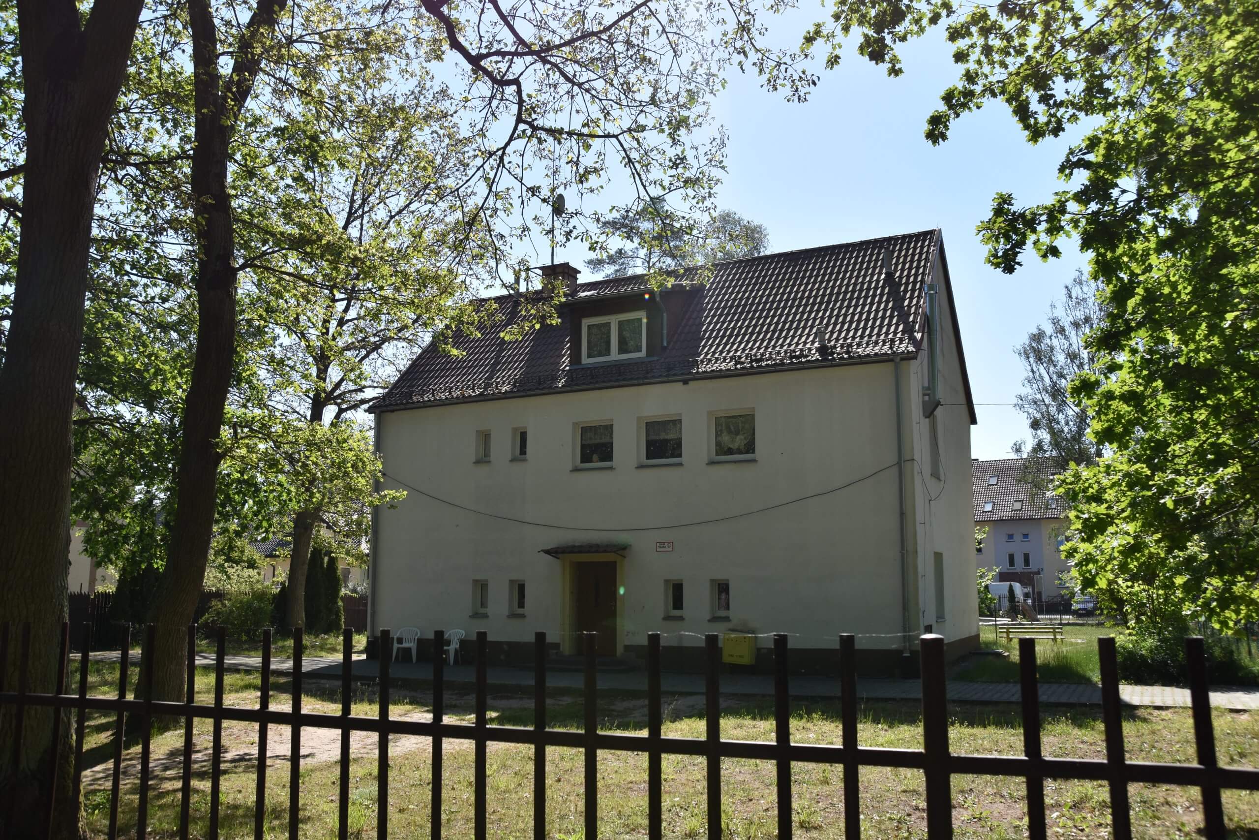 Przetarg ustny nieograniczony na sprzedaż nieruchomości Powiatu Polickiego działka nr 6/1 i działka nr 3314 w Policach