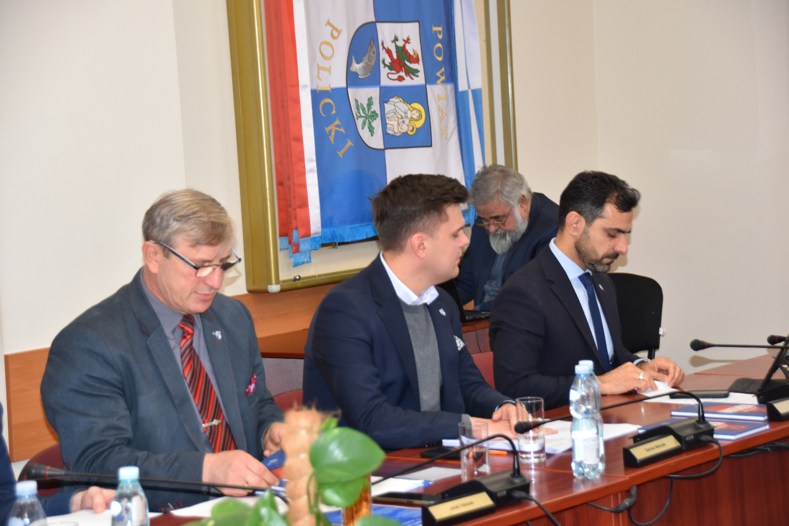 VI sesja Rady Powiatu w Policach - podsumowanie