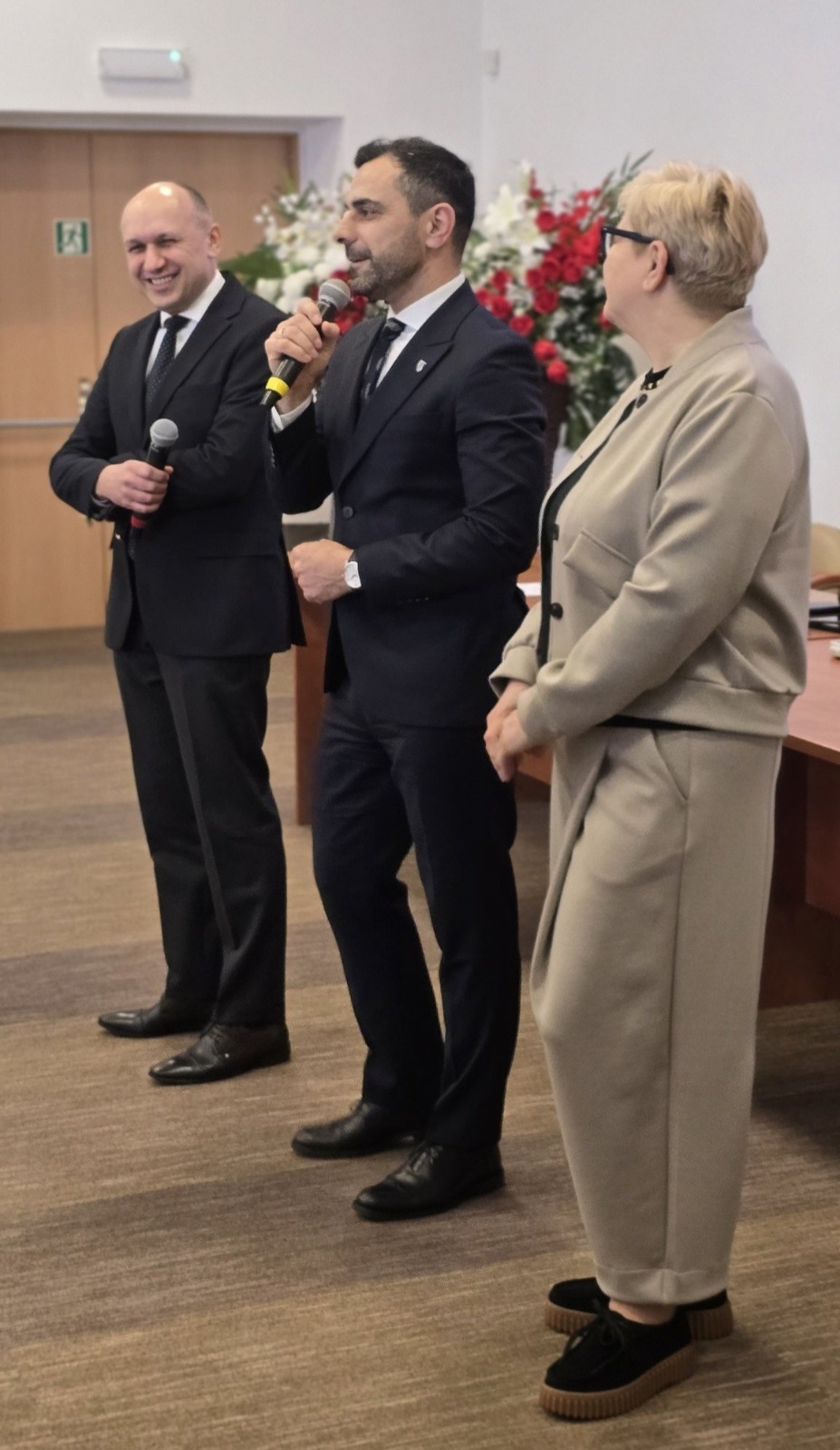 Debata oświatowa w Policach