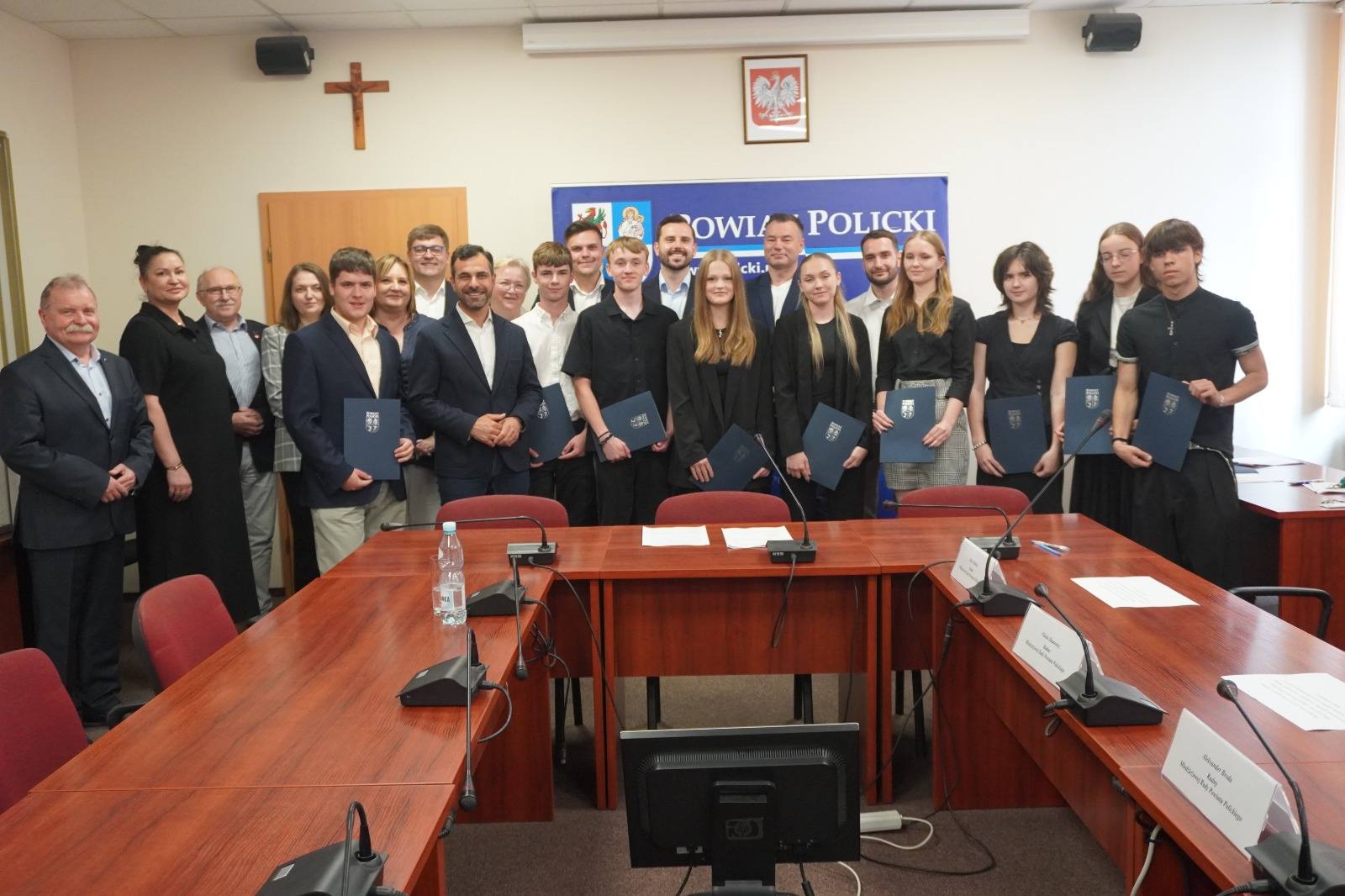 Pierwsza Sesja Młodzieżowej Rady Powiatu Polickiego