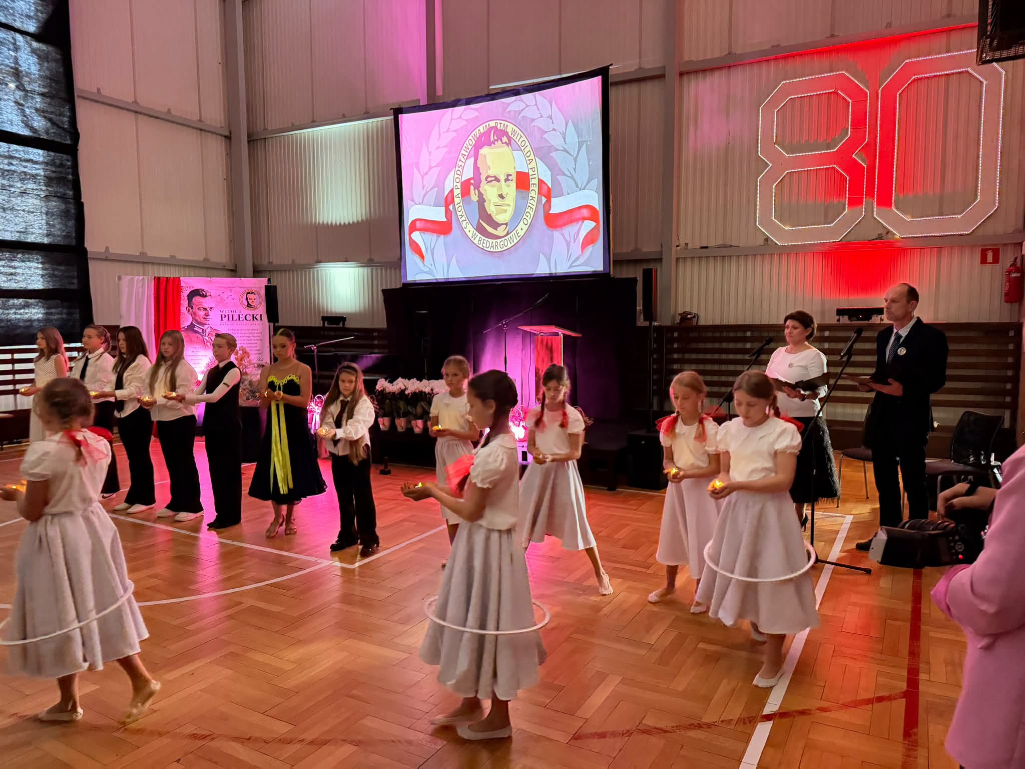Jubileusz 80-lecia Szkoły Podstawowej im. Rotmistrza Witolda Pileckiego w Bedargowie