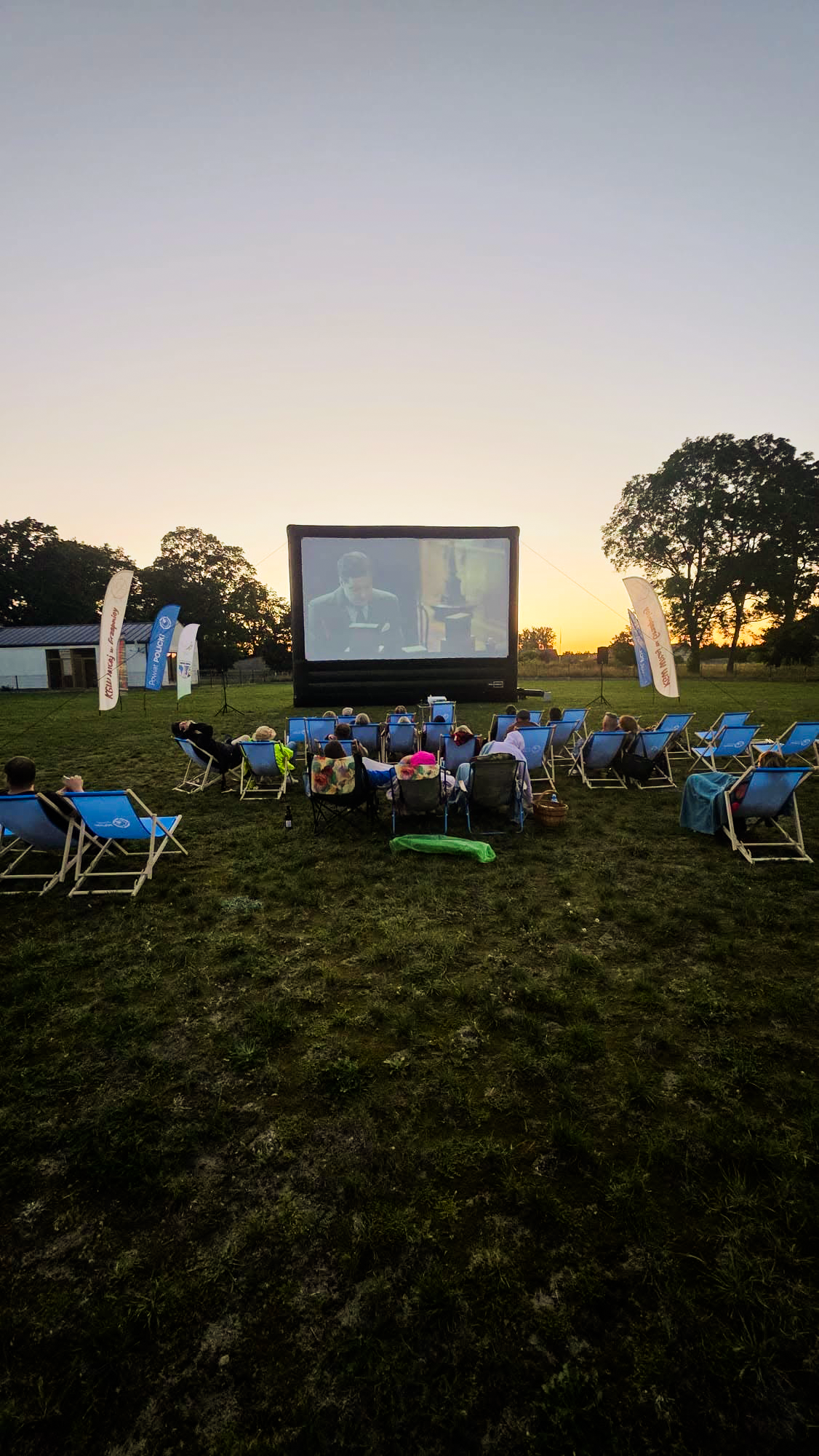 Letnie kino plenerowe Wakacje z Powiatem Polickim