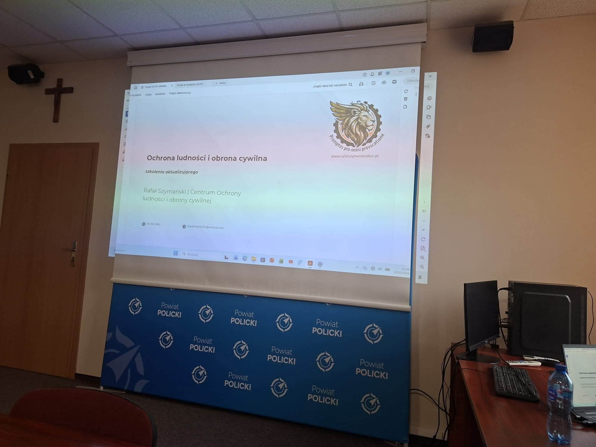 szkolenie aktualizujące wiedzę i doskonalące umiejętności z zakresu ochrony ludności i obrony cywilnej.