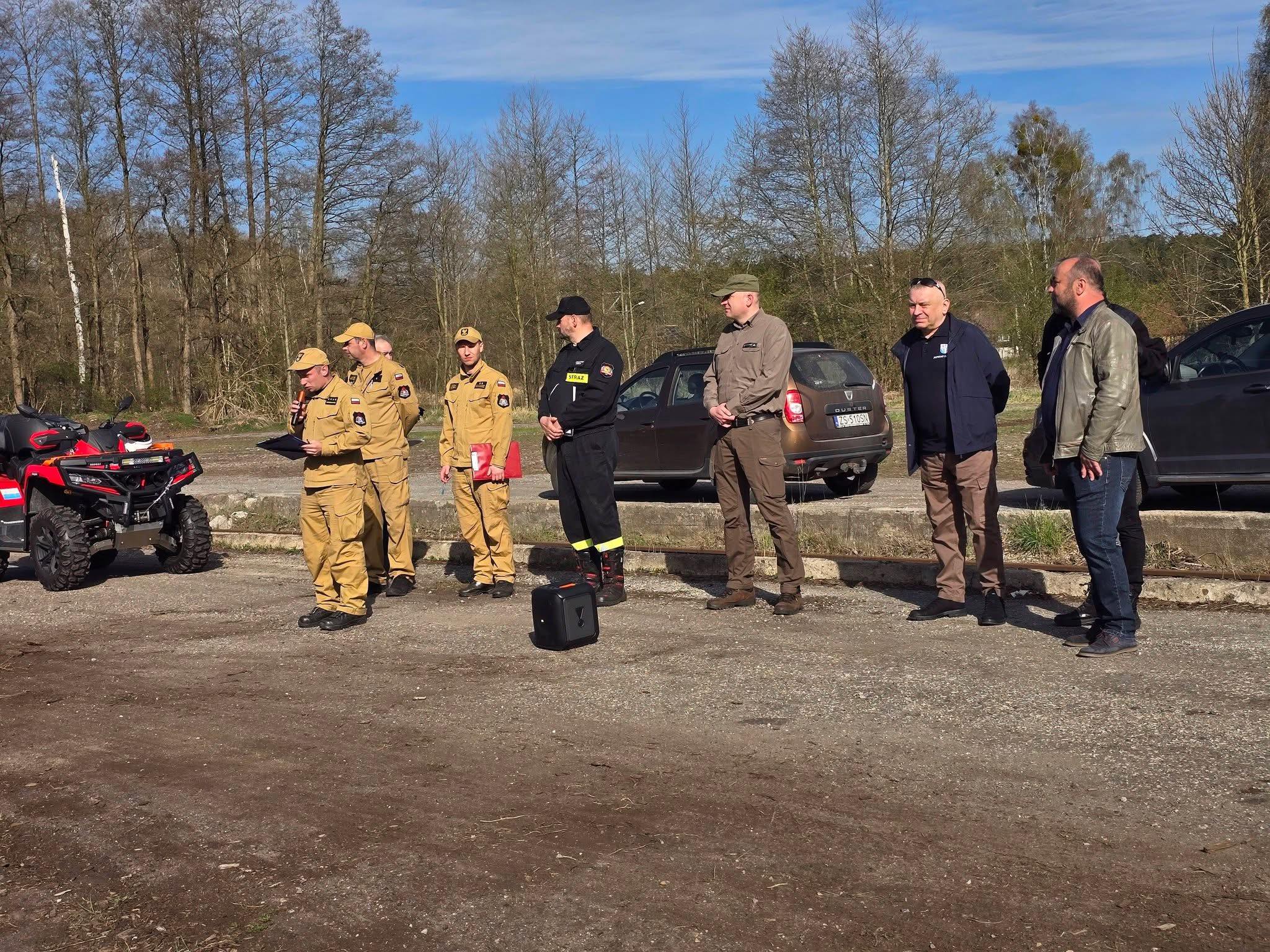 Ćwiczenia strażaków z powiatu polickiego