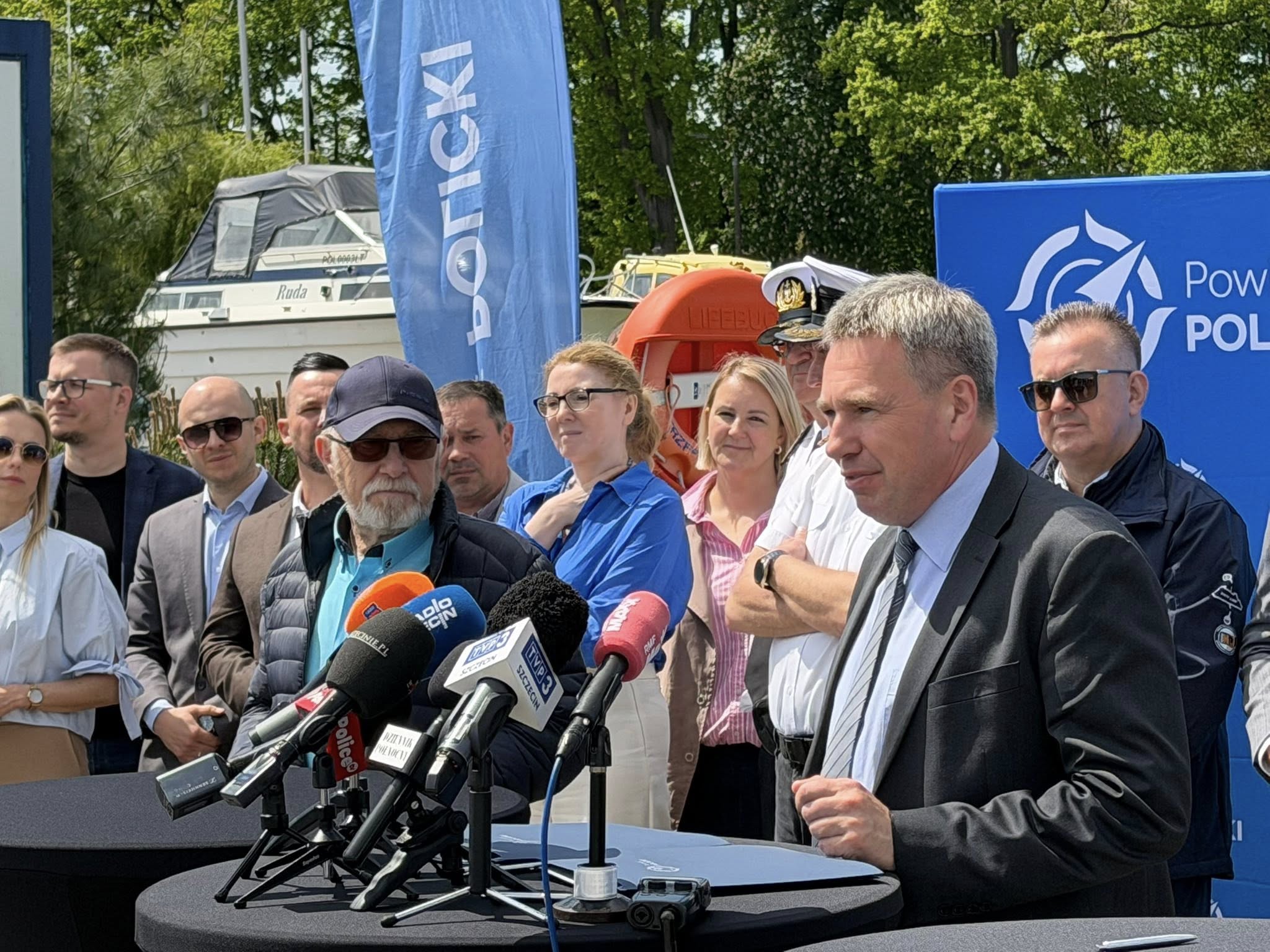 podpisanie umowy tramwaj wodny