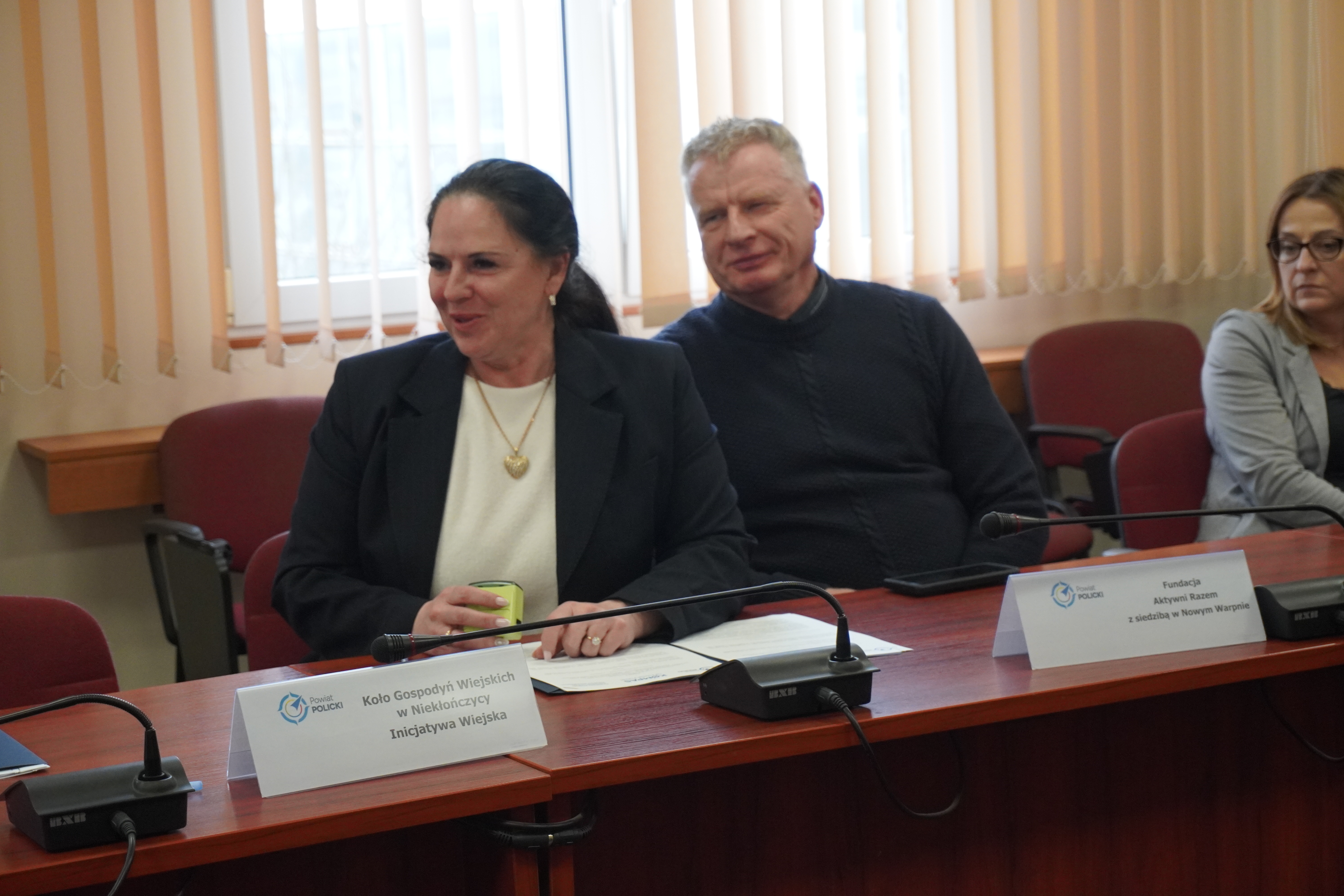 Podpisanie umów Kompas na Powiat Policki