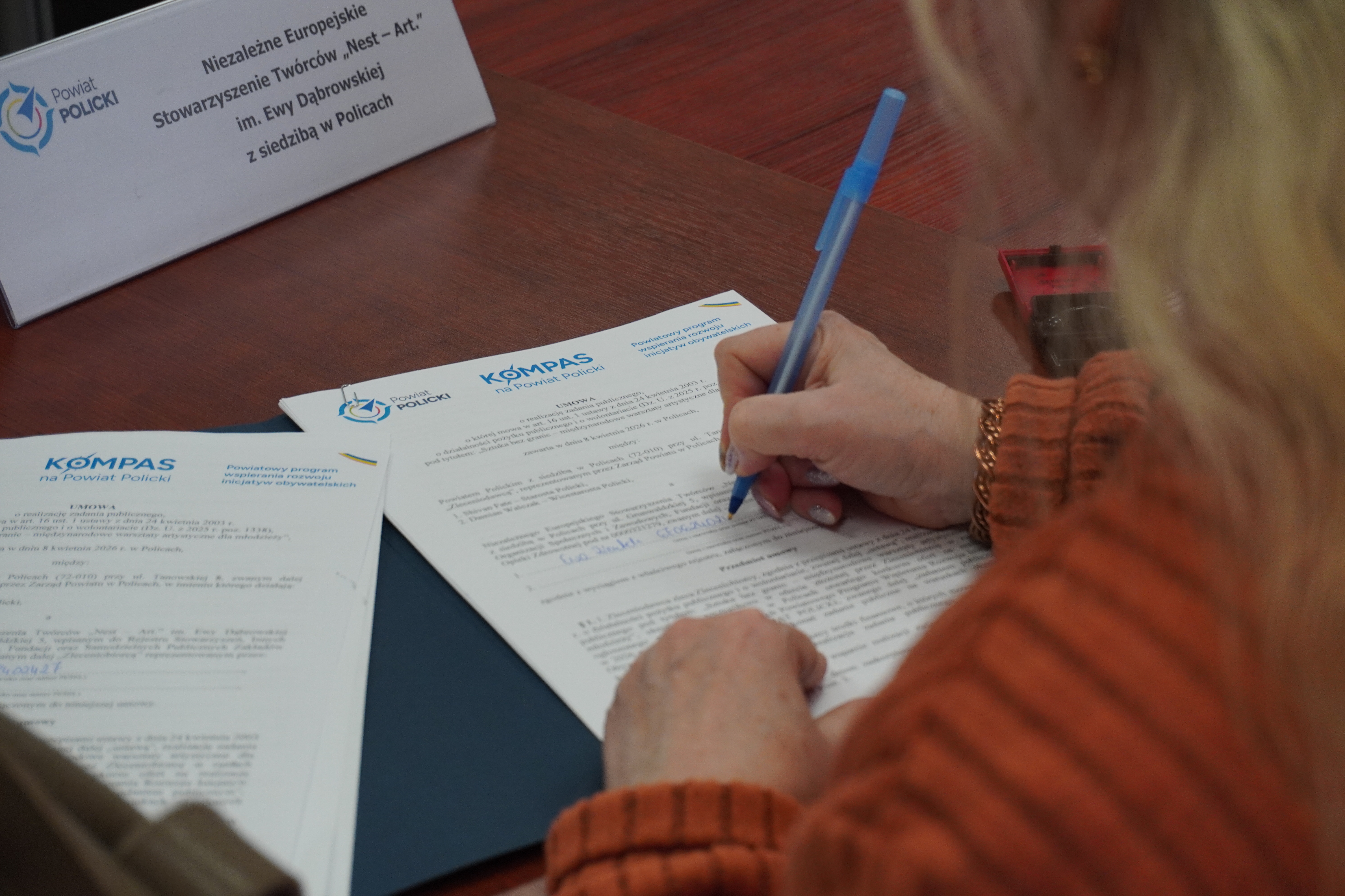Podpisanie umów Kompas na Powiat Policki