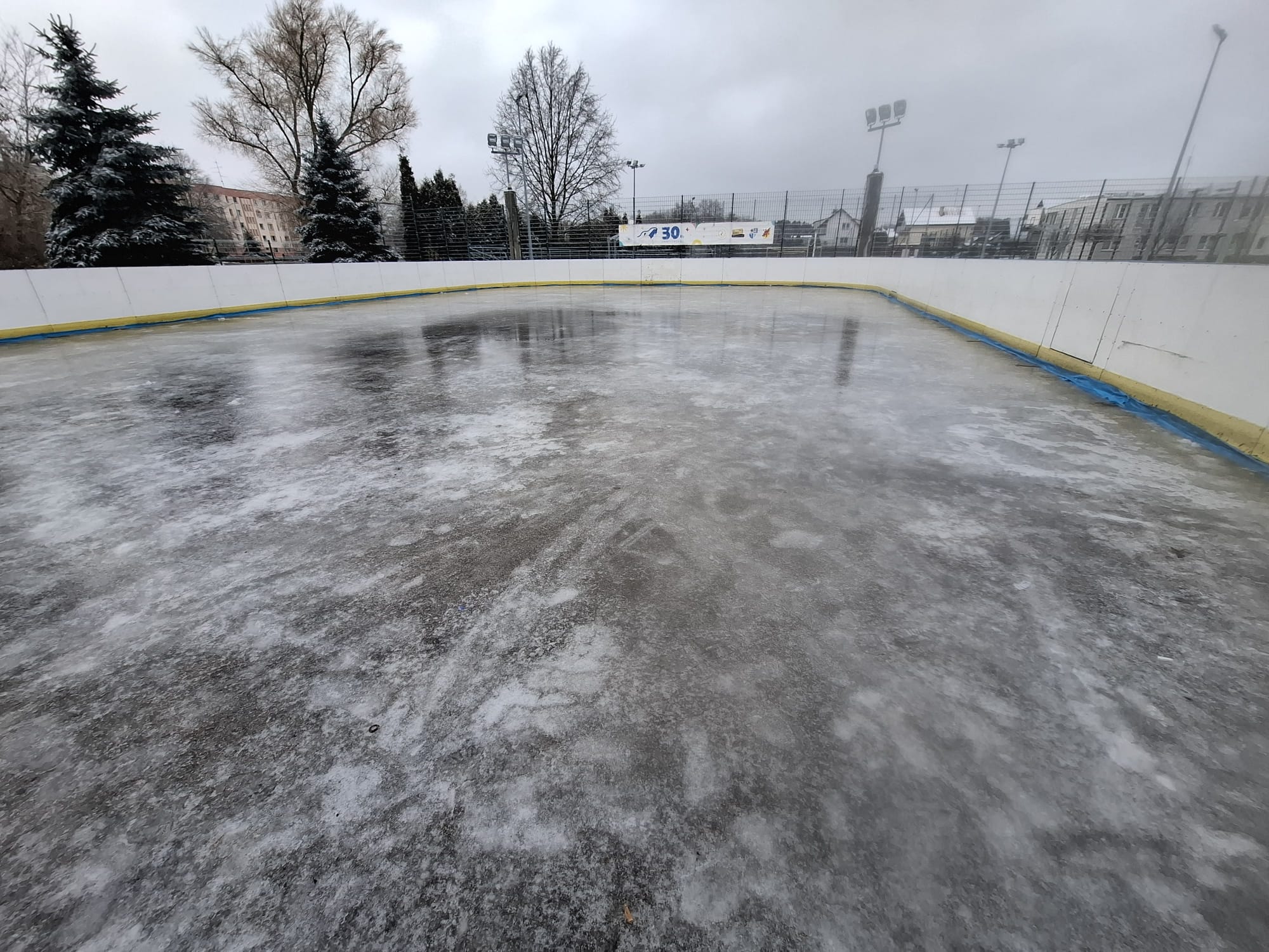 lodowisko w Policach