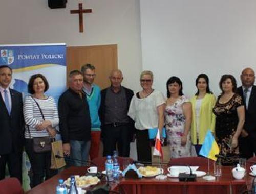 Wizyta studyjna samorządowców z obwodu dniepropietrowskiego  w Starostwie Powiatowym w Policach