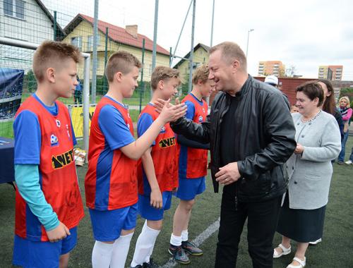 Francja i Kostaryka wygrywają w Powiecie Polickim