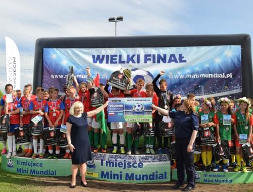 Drużyny z Powiatu Polickiego na podium w finale Netto MiniMundial 2017