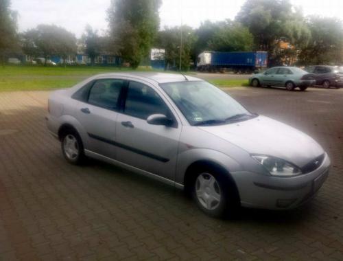 Przetarg na sprzedaż samochodu osobowego stanowiącego własność Powiatu Polickiego – marki Ford Focus