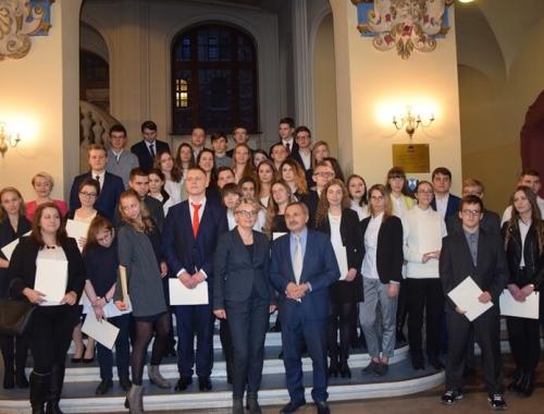 Uczniowie Zespołu Szkół im. I. Łukasiewicza stypendystami Prezesa Rady Ministrów