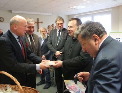 Wielkanocne spotkania z księżmi z Dekanatu Police