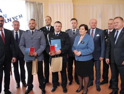 Postawa godna naśladowania- wręczenie medali