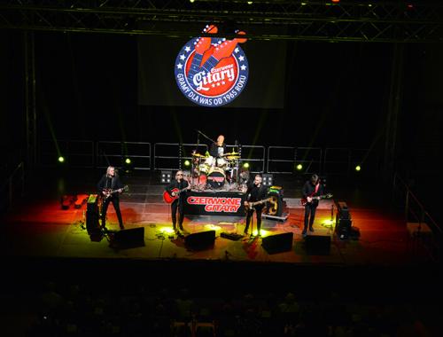 Czerwone Gitary gwiazdą wieczoru podczas Powiatowego Dnia Seniora