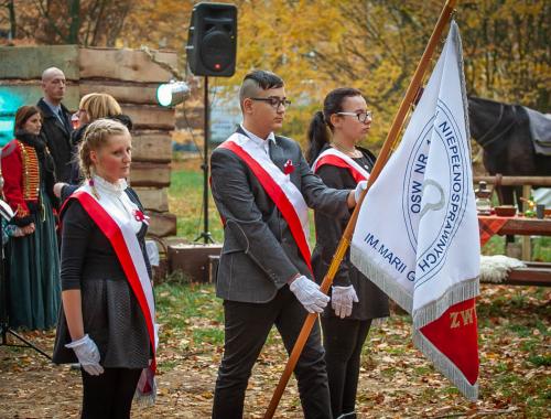Obchody 100 rocznicy odzyskania przez Polskę niepodległości w placówkach oświatowych