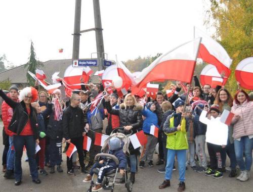 Uroczyste świętowanie 100. rocznicy odzyskania przez Polskę niepodległości w SOSW w Tanowie